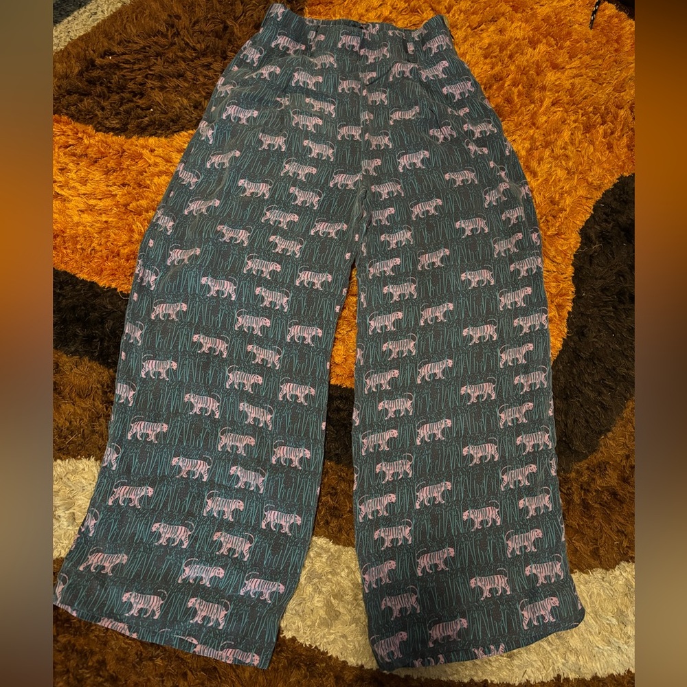 J.Crew, 100% Silk, Purple Tiger, Capri Pants